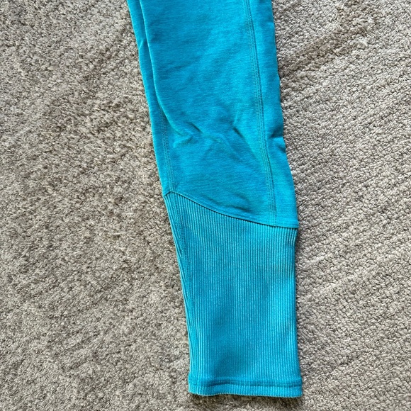 SOLD: Alo High-Waist Alosoft Lounge Leggings | size small, turquoise - Picture 2 of 6